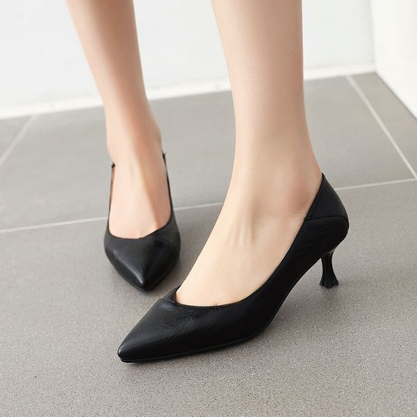 sarairis 2020 nueva moda tacones finos punta puntiaguda elegante zapatos de plataforma de mujer deslizantes en primavera oficina zapatos, Black
sarairis 2020 nueva moda tacones finos punta puntiaguda elegante zapatos de plataforma de mujer deslizantes en primavera oficina zapatos, Black