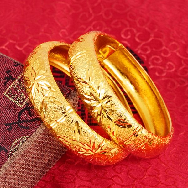 1 pcs classic style wedding party womens bangle 18k yellow gold filled thick wide openable bangle bracelet fashion accessories, Black
1 pcs classic style wedding party womens bangle 18k yellow gold filled thick wide openable bangle bracelet fashion accessories, Black