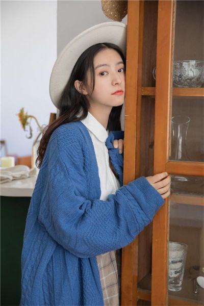 thick needle sweater coat women korean sweet solid color loose cardigan pattern fashion long sleeves oversize knitted sweater, White;black
thick needle sweater coat women korean sweet solid color loose cardigan pattern fashion long sleeves oversize knitted sweater, White;black