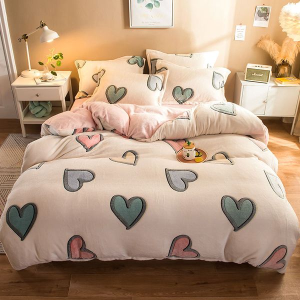 4pcs flannel thick warm quilt cover sheets pillowcase printing cartoon winter bedding
4pcs flannel thick warm quilt cover sheets pillowcase printing cartoon winter bedding