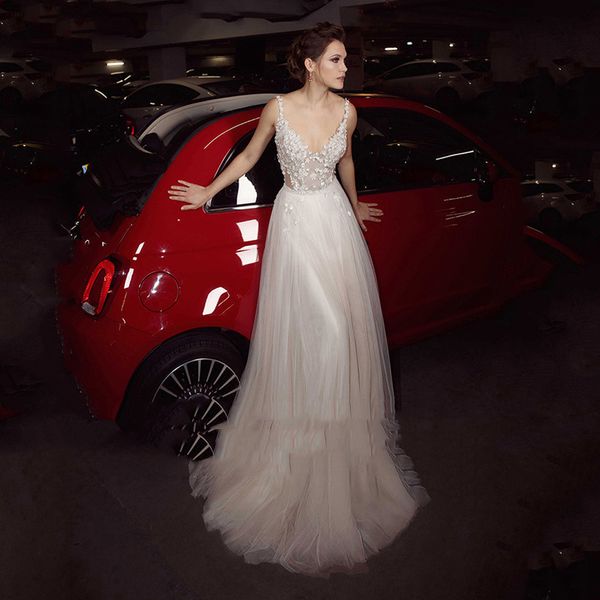 romantic a line wedding dress lace 3d flowers backless princess bride gowns tulle wedding gowns custom made, White
romantic a line wedding dress lace 3d flowers backless princess bride gowns tulle wedding gowns custom made, White