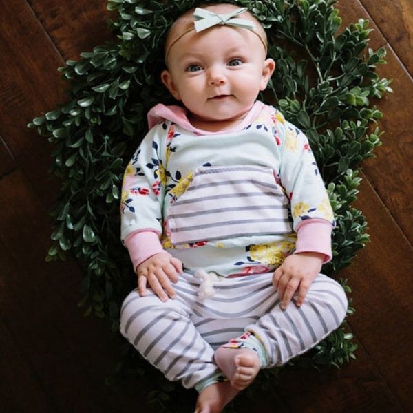 hoodies patchwork sweatshirt +pants trousers clothes set print newborn baby girls kids long sleeve floral striped 0-18m coat, White
hoodies patchwork sweatshirt +pants trousers clothes set print newborn baby girls kids long sleeve floral striped 0-18m coat, White