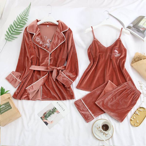 new women pajamas 3 pcs warm winter sleepwear gold velvet pajamas set flamingo long sleeve thickening female home clothes, Black;red
new women pajamas 3 pcs warm winter sleepwear gold velvet pajamas set flamingo long sleeve thickening female home clothes, Black;red