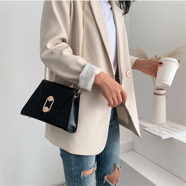 women new crocodile pattern hard hasp bags female casual wild bag metal handle chain shoulder messenger bag girl borse feminina
women new crocodile pattern hard hasp bags female casual wild bag metal handle chain shoulder messenger bag girl borse feminina