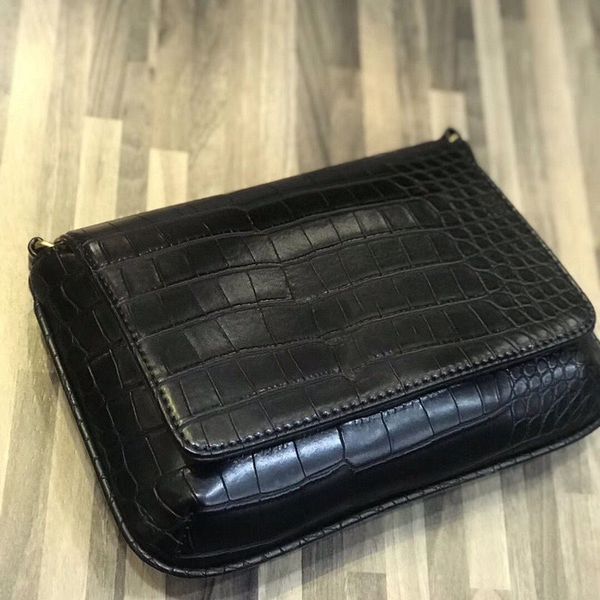 лучшая новой классический бумажник сумки дама crossbody мешок сцепления мягких кожаные складная сумка черного fannypack сумка с коробкой опт
лучшая новой классический бумажник сумки дама crossbody мешок сцепления мягких кожаные складная сумка черного fannypack сумка с коробкой опт