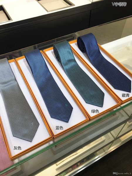 2020 fashion accessories monogram classic bee pattern silk tie sunglasses sunglasses hat belt scarf 100% silk handmade custom, Blue;purple
2020 fashion accessories monogram classic bee pattern silk tie sunglasses sunglasses hat belt scarf 100% silk handmade custom, Blue;purple