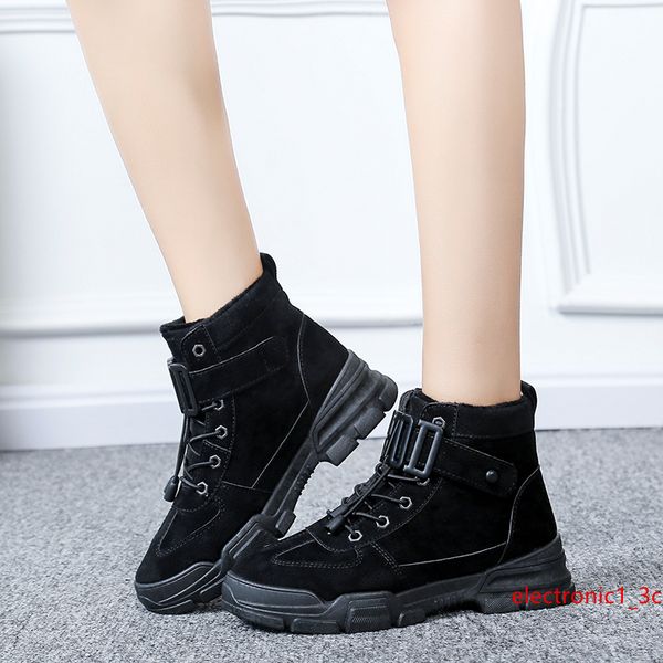 new women s designer casual shoes fashion outdoor indoor universal leather surface black high heel casual sneakers
new women s designer casual shoes fashion outdoor indoor universal leather surface black high heel casual sneakers