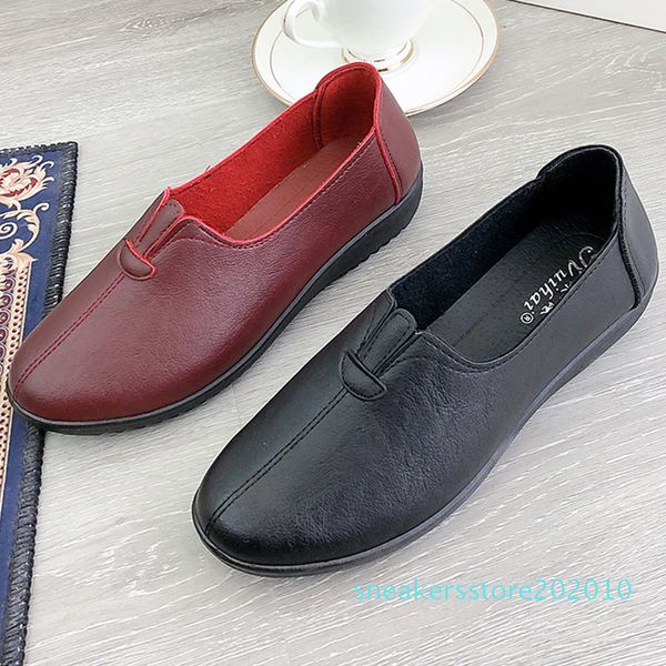 big size middle-aged woman shoes soft-soled solid color flat shoes women casual shallow mouth flats s10, Black
big size middle-aged woman shoes soft-soled solid color flat shoes women casual shallow mouth flats s10, Black