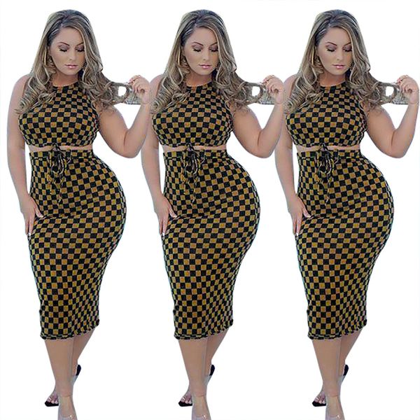 summer set 2020 new in europe and america fashion women's two piece t-shirt sets sleeveless simple checkered two-piece suit, White
summer set 2020 new in europe and america fashion women's two piece t-shirt sets sleeveless simple checkered two-piece suit, White