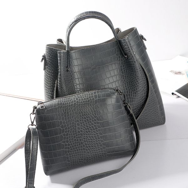 new fashion women pu leather composite bag shoulder bags designer 2017 handbag brand ladies large capacity bucket casual tote
new fashion women pu leather composite bag shoulder bags designer 2017 handbag brand ladies large capacity bucket casual tote