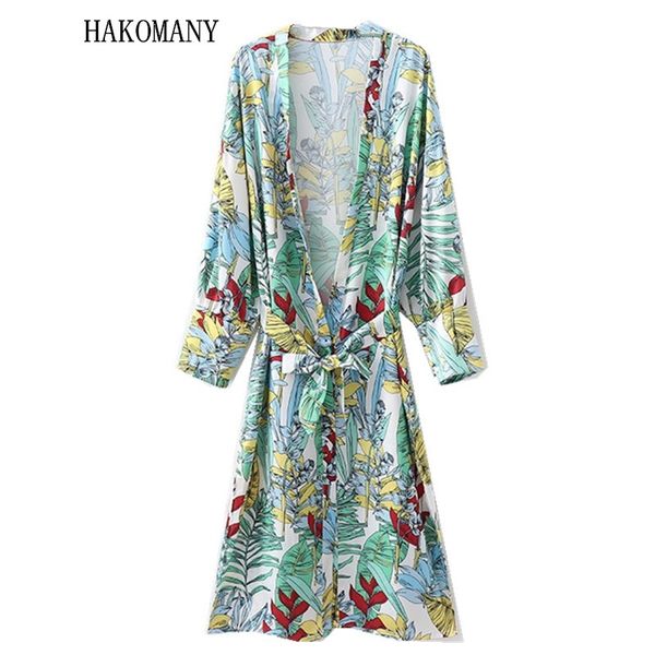 2019 bandage satin split long cardigan blouse bohemian v neck rain forest leaves print with sashes kimono shirt beach, White
2019 bandage satin split long cardigan blouse bohemian v neck rain forest leaves print with sashes kimono shirt beach, White