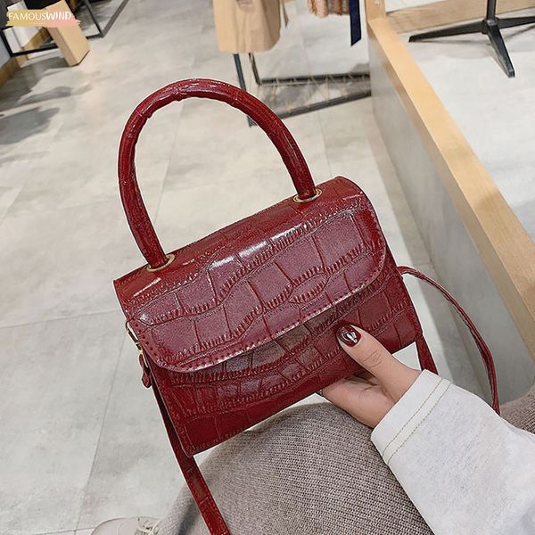 crocodile pattern patchwork bags for women 2020 handbags brand designer shoulder bag alligator leather messenger bag hot
crocodile pattern patchwork bags for women 2020 handbags brand designer shoulder bag alligator leather messenger bag hot
