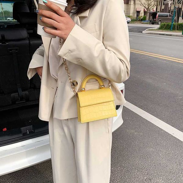 stone pattern mini pu leather crossbody bag for women shoulder messenger handbags 2020 chain travel phone purses
stone pattern mini pu leather crossbody bag for women shoulder messenger handbags 2020 chain travel phone purses