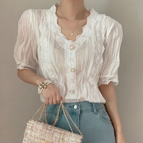 2020 summer v-neck chic pearl buckle stitching lace hook flower short sleeve shirt korean loose casual apricot blouse, White
2020 summer v-neck chic pearl buckle stitching lace hook flower short sleeve shirt korean loose casual apricot blouse, White