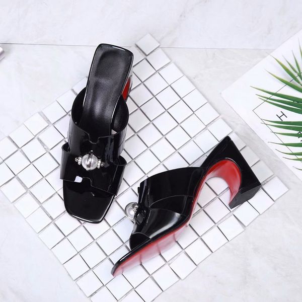 the latest imported cow leather slipper 8502 black women slippers drivers sandals slides sneakers leather slipper real leather
the latest imported cow leather slipper 8502 black women slippers drivers sandals slides sneakers leather slipper real leather