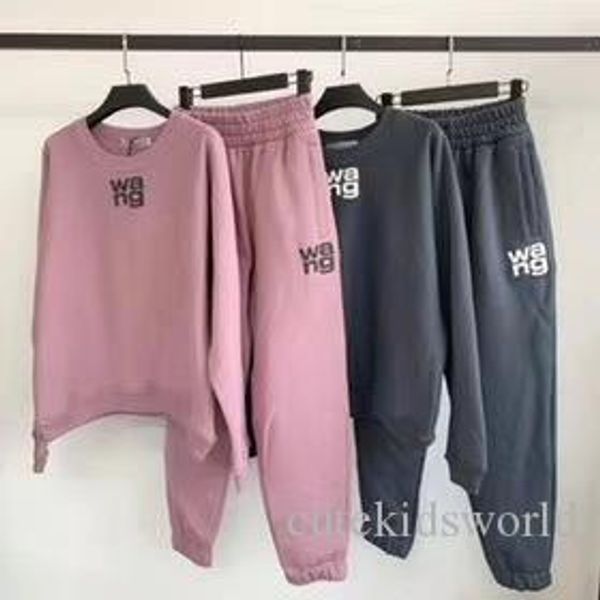 2020 женщины комплект 2шт с длинным рукавом толстовка топы + длинные брюки дамы случайные спортивные спортивный костюм работает свободный сп, White
2020 женщины комплект 2шт с длинным рукавом толстовка топы + длинные брюки дамы случайные спортивные спортивный костюм работает свободный сп, White