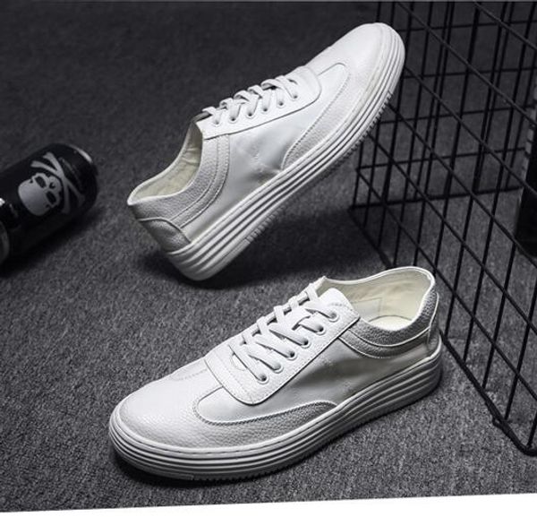 casual shoes for men triple white comfortable lether designer shoes mens trainers sports sneakers size 40-44, Black
casual shoes for men triple white comfortable lether designer shoes mens trainers sports sneakers size 40-44, Black