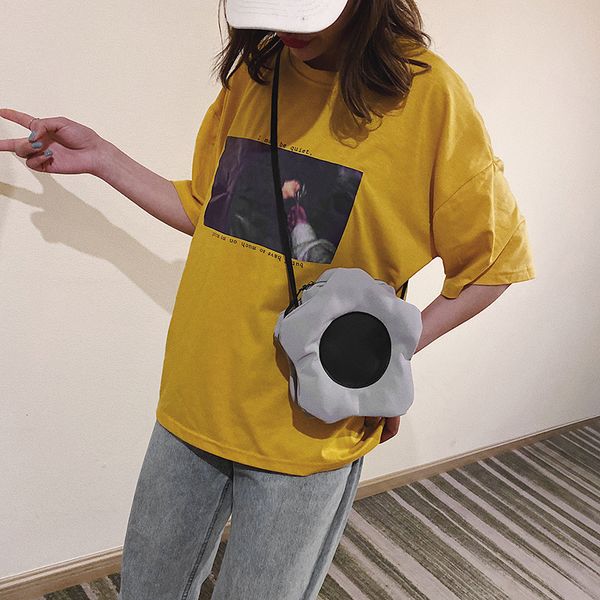 2020 new women's crossbody bag japanese literature and art small fresh and fashionable wild lady shoulder bag
2020 new women's crossbody bag japanese literature and art small fresh and fashionable wild lady shoulder bag