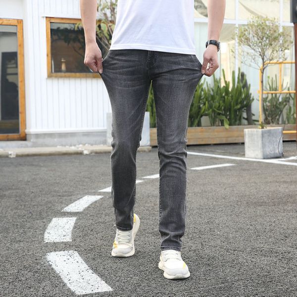 2020 wholesale black mens slim denim straight biker skinny jeans casual long fashion men jeans business jeans size 29-42
2020 wholesale black mens slim denim straight biker skinny jeans casual long fashion men jeans business jeans size 29-42