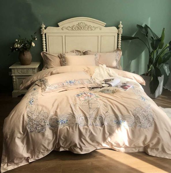coffee luxury embroidered 120s egyptian cotton royal bedding sets king wedding duvet cover bed sheet set pillowcases 4pcs
coffee luxury embroidered 120s egyptian cotton royal bedding sets king wedding duvet cover bed sheet set pillowcases 4pcs
