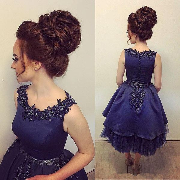 tea length prom gowns vestidos de novia buttons applique beaded sleeveless evening dresses satin tulle a line party graduation gown, Black
tea length prom gowns vestidos de novia buttons applique beaded sleeveless evening dresses satin tulle a line party graduation gown, Black