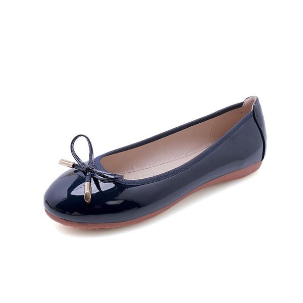 butterfly women flat shoes soft bottom egg roll shoe female patent leather shoes oxford for woman loafers plus size 33-43, Black
butterfly women flat shoes soft bottom egg roll shoe female patent leather shoes oxford for woman loafers plus size 33-43, Black