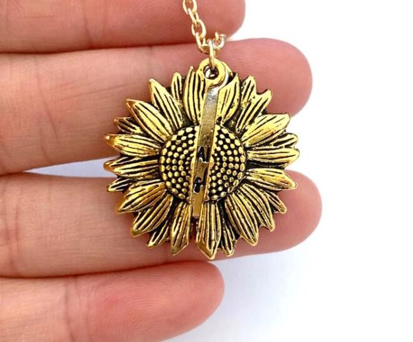новые женщины ожерелье золота на заказ вы мое солнце открыть locket подсолнечника ожерелье античное золото серебро гравировкой ключицы цепи, Silver
новые женщины ожерелье золота на заказ вы мое солнце открыть locket подсолнечника ожерелье античное золото серебро гравировкой ключицы цепи, Silver