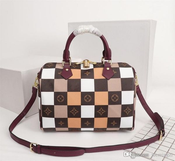 lovuitto design patchwork 2020 valisette bb tote twist mm shoulder tote luis vuiton 40391 40390 size: 23*18*8cm
lovuitto design patchwork 2020 valisette bb tote twist mm shoulder tote luis vuiton 40391 40390 size: 23*18*8cm
