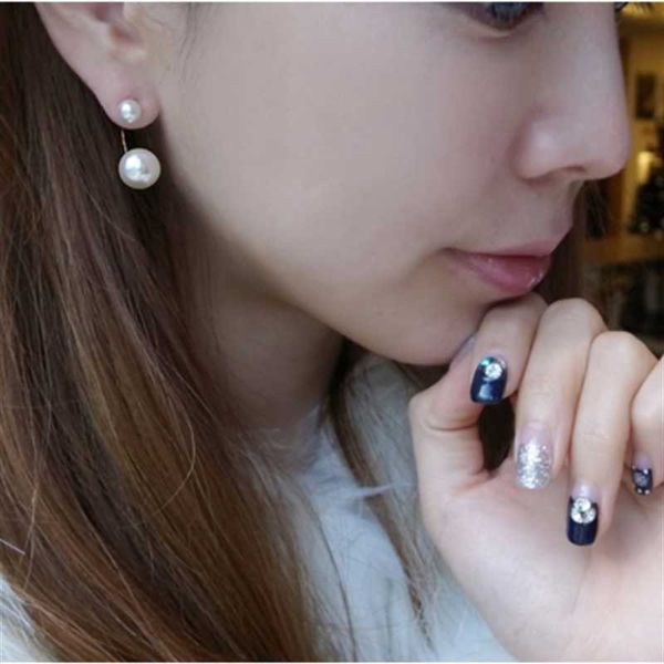 new fashion paragraph imitation pearl stud earrings double side shining stud earrings big pearl earrings for women e084, Golden;silver
new fashion paragraph imitation pearl stud earrings double side shining stud earrings big pearl earrings for women e084, Golden;silver