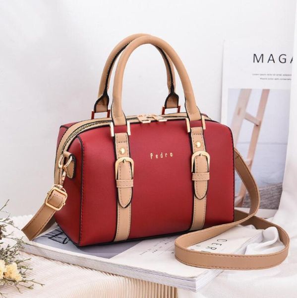 2020 new fashion ladies pillow bagboston women's bag fashion wild women's handbag shoulder crossbody bag
2020 new fashion ladies pillow bagboston women's bag fashion wild women's handbag shoulder crossbody bag