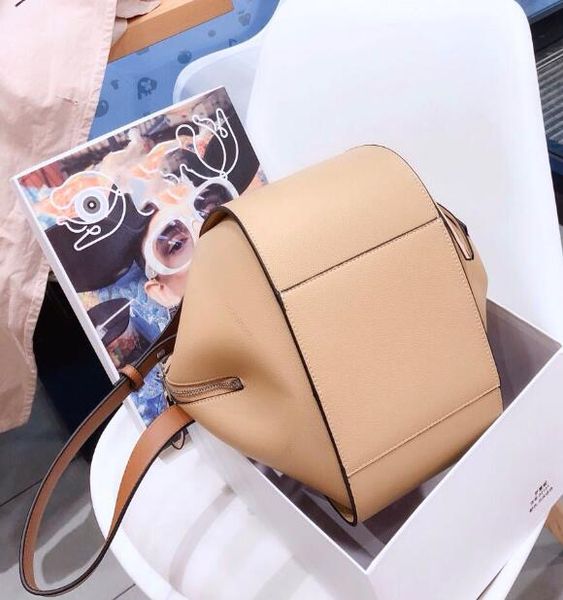 new style designer luxury handbags purses changeable brand women bags designer crossbody shoulder bag with box
new style designer luxury handbags purses changeable brand women bags designer crossbody shoulder bag with box