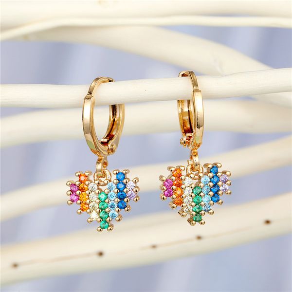 1pair new shiny rainbow rhinestone heart hoop earrings for women cute gold silver geometric small stud earrings jewelry e698, Golden;silver
1pair new shiny rainbow rhinestone heart hoop earrings for women cute gold silver geometric small stud earrings jewelry e698, Golden;silver