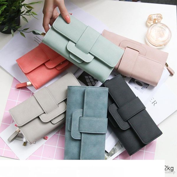 2017 new ladies wallet, fashion long section hand three fold package, coin purse, multi-function buckle wallet card, Black
2017 new ladies wallet, fashion long section hand three fold package, coin purse, multi-function buckle wallet card, Black