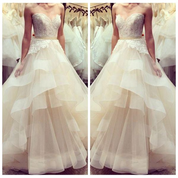 2019 sweetheart lace appliques a-line wedding dresses tiered tulle skirt bridal gowns floor length custom vestidos de mariee garden long, White
2019 sweetheart lace appliques a-line wedding dresses tiered tulle skirt bridal gowns floor length custom vestidos de mariee garden long, White