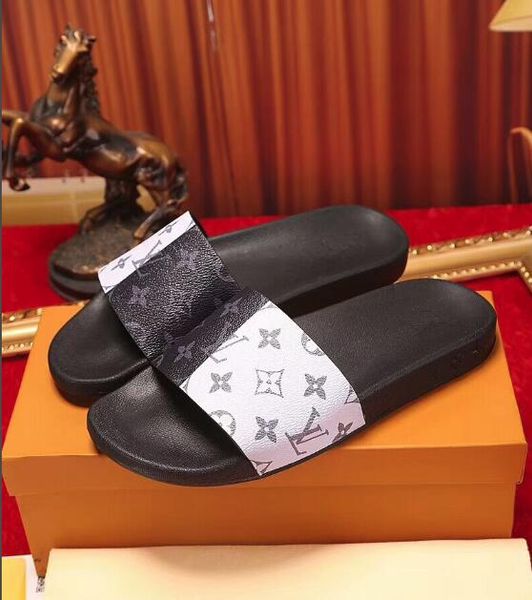 Palazzo Medusa Pool Slides With Embossed Medusa Head Rubberised Slip-On Rubber Pvc Sandals Slippers Fashion Slippers 73LV
Palazzo Medusa Pool Slides With Embossed Medusa Head Rubberised Slip-On Rubber Pvc Sandals Slippers Fashion Slippers 73LV