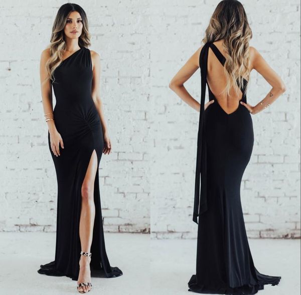 sexy черный русалка длинные платья невесты с слите 2020 одно плечо с лентой backless горничной честь гостей свадьбы халатов дешевые, White;pink
sexy черный русалка длинные платья невесты с слите 2020 одно плечо с лентой backless горничной честь гостей свадьбы халатов дешевые, White;pink