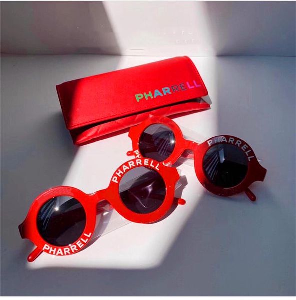 trendy women luxury designer beach sun glasses brand sunglass round ladies sunglasses pink sunglasses driving eyewear anti refelction uv400, White;black
trendy women luxury designer beach sun glasses brand sunglass round ladies sunglasses pink sunglasses driving eyewear anti refelction uv400, White;black