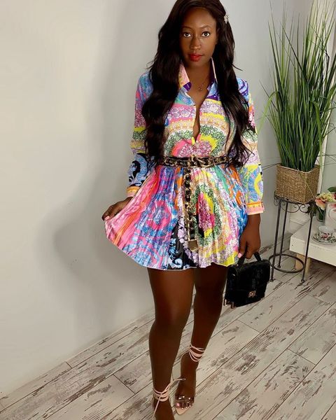 autumn womens 2 piece outfits floral print long sleeve t-shirt and a line street skirt skater pleated full mini skirt set, White
autumn womens 2 piece outfits floral print long sleeve t-shirt and a line street skirt skater pleated full mini skirt set, White