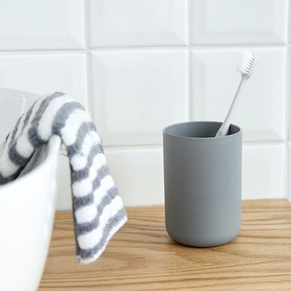 quality 1pc portable japanese style bathroom toothbrush cup simple plain cup three color couple tooth cup
quality 1pc portable japanese style bathroom toothbrush cup simple plain cup three color couple tooth cup