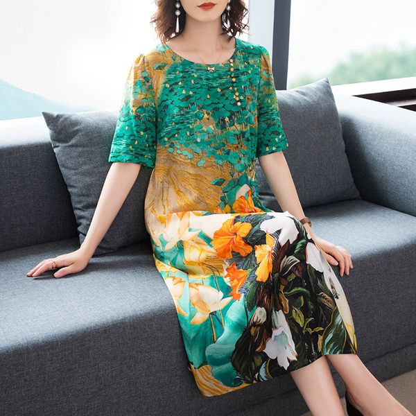 casual dresses elegant retro mother women floral dress plus size short sleeve summer vestido soft ladies silk pleated robe, Black;gray
casual dresses elegant retro mother women floral dress plus size short sleeve summer vestido soft ladies silk pleated robe, Black;gray