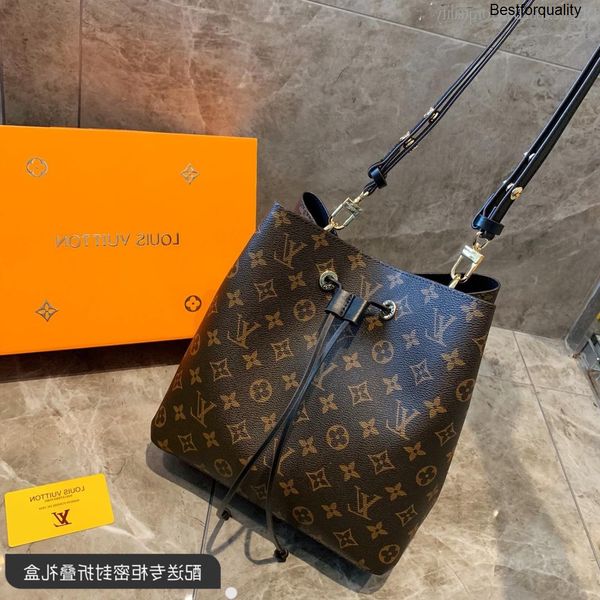 2020 soho disco сумка сумки высокого качества crossbody моды коровьей натуральной кожи плеча ну i2kd
2020 soho disco сумка сумки высокого качества crossbody моды коровьей натуральной кожи плеча ну i2kd