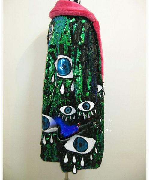 ladies cool sequined long trench coat night club bar female dj rapper singer dance wear fur collar oversize green queen outwear, Tan;black
ladies cool sequined long trench coat night club bar female dj rapper singer dance wear fur collar oversize green queen outwear, Tan;black
