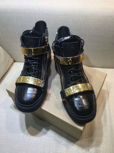 designer comfortable casual shoes stripe classic low men's and women couples casual shoes designer shoes 35-46 platform 1 1, Black
designer comfortable casual shoes stripe classic low men's and women couples casual shoes designer shoes 35-46 platform 1 1, Black