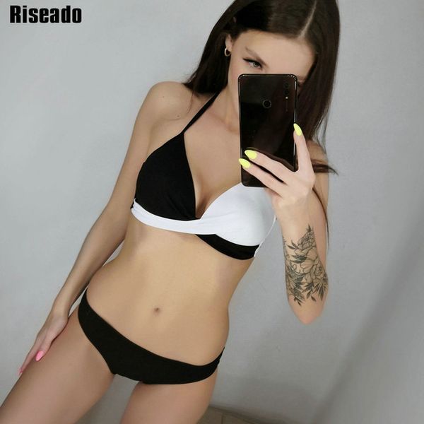riseado push up bikinis leaf print swimwear women summer bathing suit women halter biquini beach wear bikini mujer
riseado push up bikinis leaf print swimwear women summer bathing suit women halter biquini beach wear bikini mujer