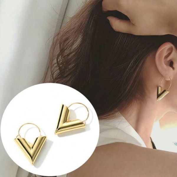 6pairs новый простой металл мода болтаться серьги простой металл ветер буква v форма серьги для женщин подарок, Golden
6pairs новый простой металл мода болтаться серьги простой металл ветер буква v форма серьги для женщин подарок, Golden
