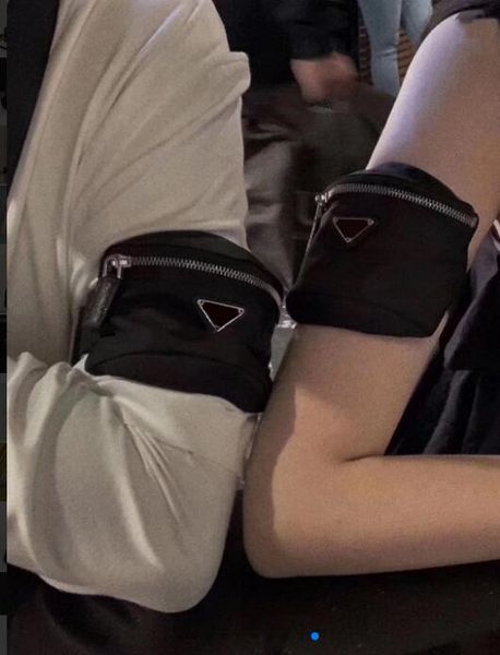 nylon mini size arm bag ins fashion bags fabric shoulder phone bags quality tote
nylon mini size arm bag ins fashion bags fabric shoulder phone bags quality tote