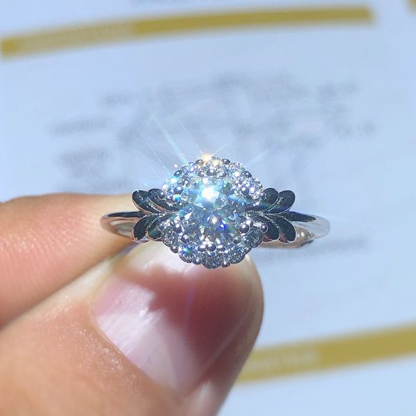 bosses recommend new products to promote real moissanite ring luxury style 925 silver 0.5 s, Golden;silver
bosses recommend new products to promote real moissanite ring luxury style 925 silver 0.5 s, Golden;silver