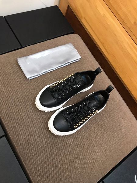 2019 platform paris designer mens casual fashion luxury designer women shoes new black sneakers genuine leather ing
2019 platform paris designer mens casual fashion luxury designer women shoes new black sneakers genuine leather ing