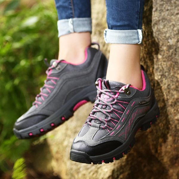hiking women outdoor shoes waterproof non-slip breathable off-road sport shoes walking female
hiking women outdoor shoes waterproof non-slip breathable off-road sport shoes walking female