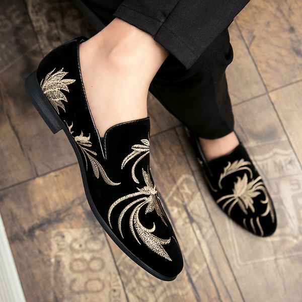 men suede leather casual shoes outdoor men party wedding loafers moccasins slip on men's flats summer breathable flats shoes l5, Black 
men suede leather casual shoes outdoor men party wedding loafers moccasins slip on men's flats summer breathable flats shoes l5, Black